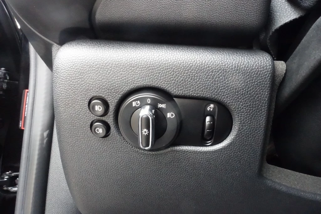 Hoofdafbeelding MINI One