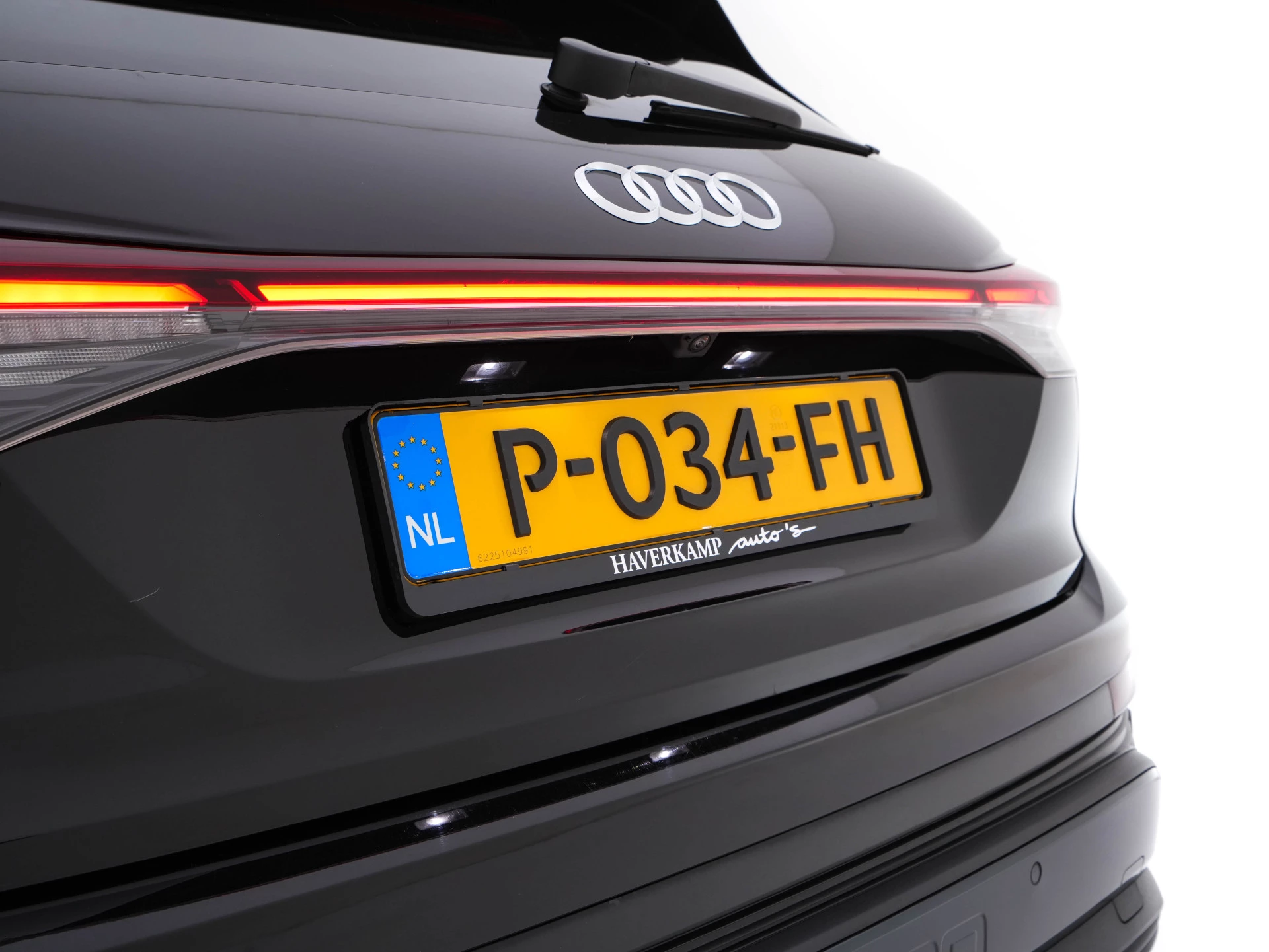 Hoofdafbeelding Audi Q4 e-tron