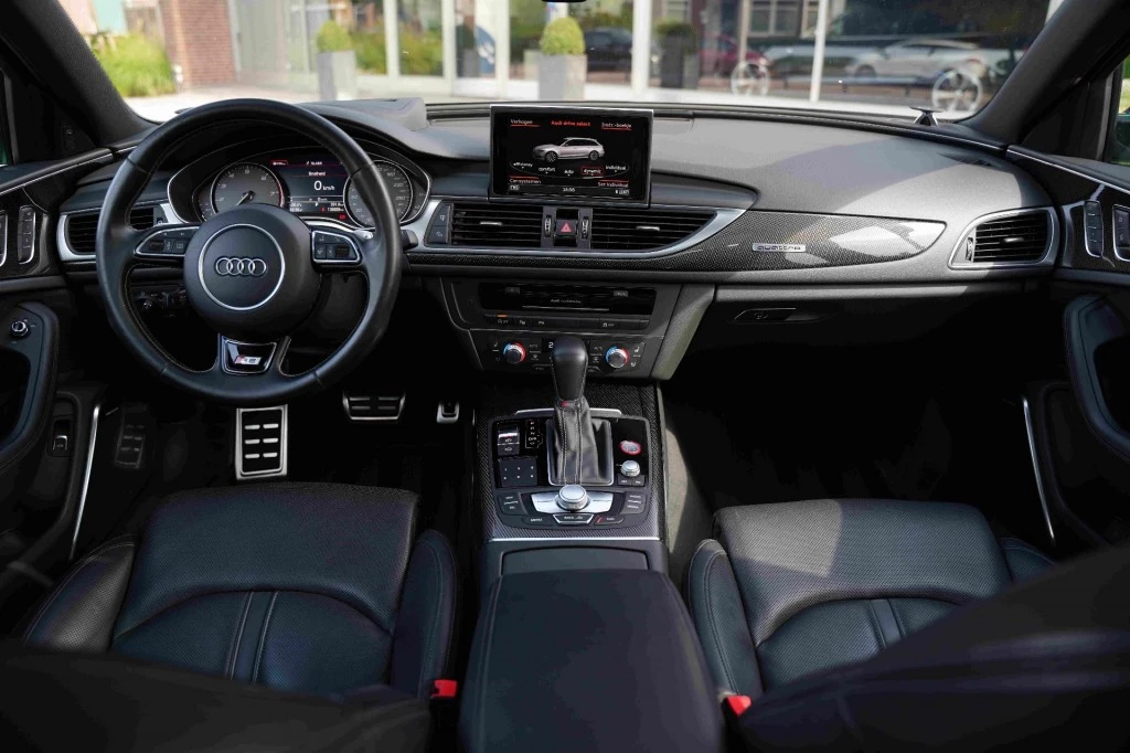 Hoofdafbeelding Audi S6