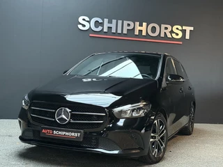 Mercedes-Benz B-Klasse 180 Star Edition Luxury Line 17 inch trekhaak camera