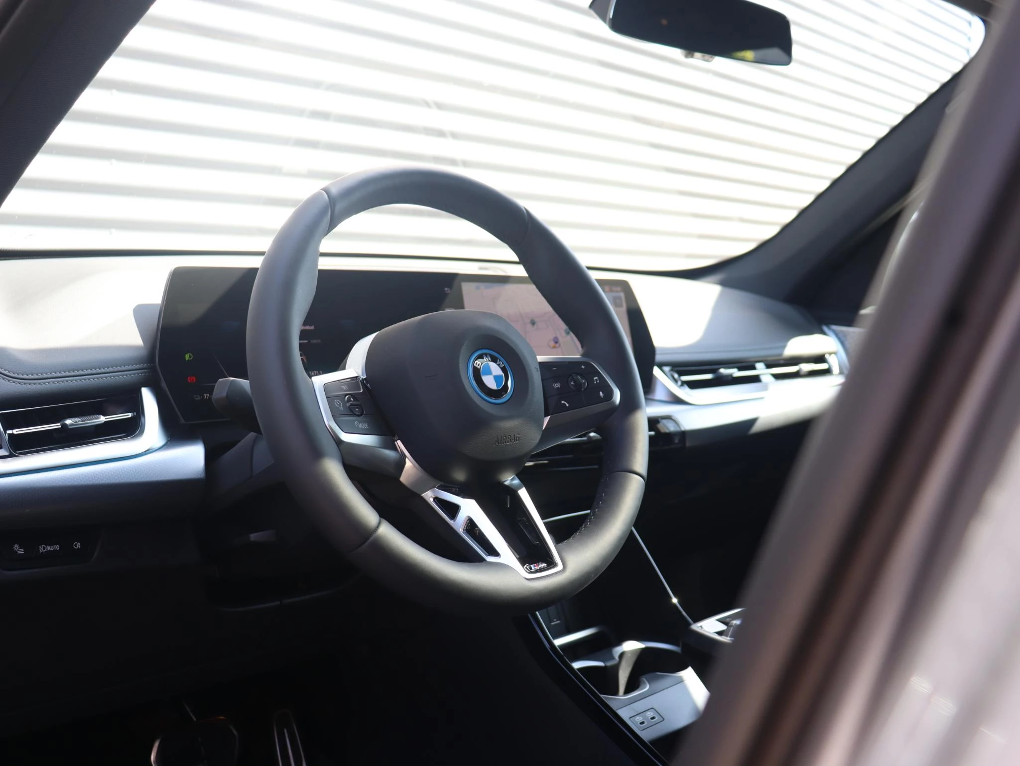 Hoofdafbeelding BMW iX1