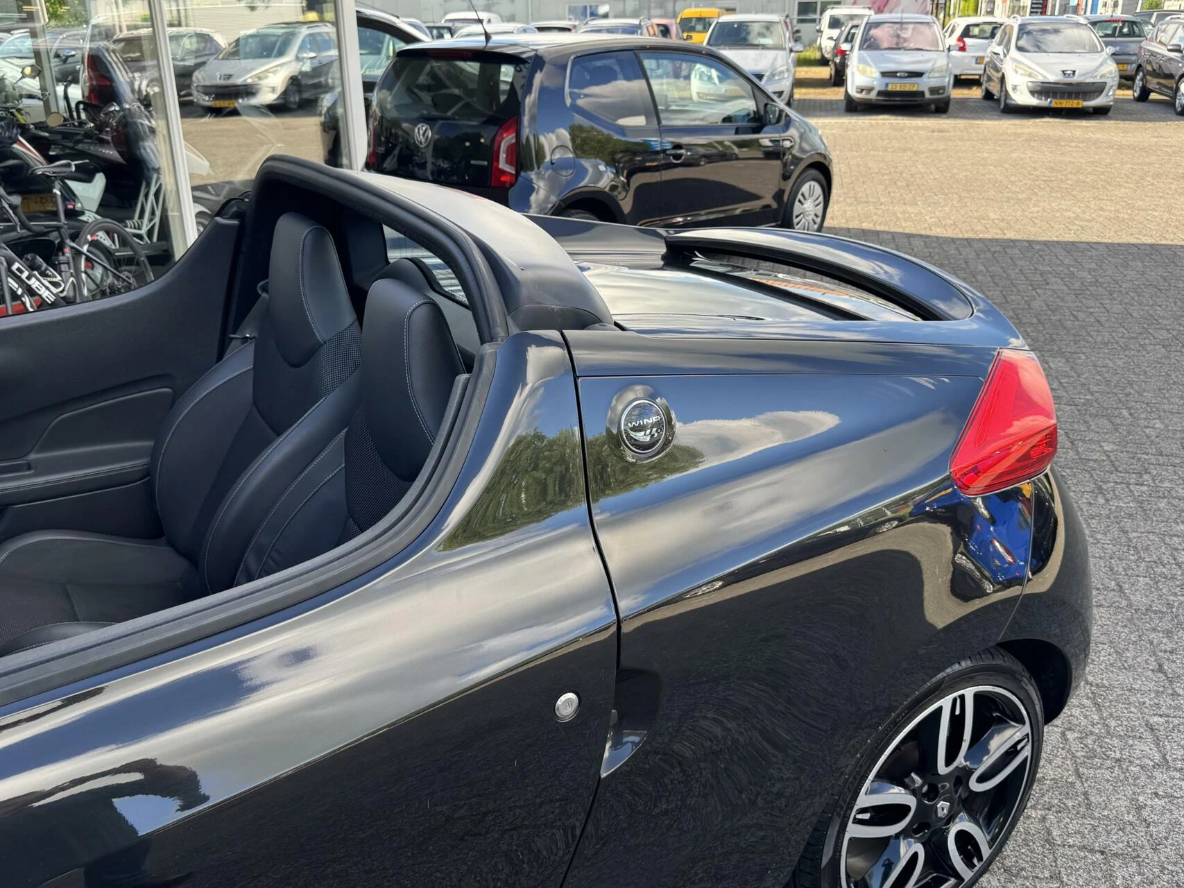 Hoofdafbeelding Renault Wind