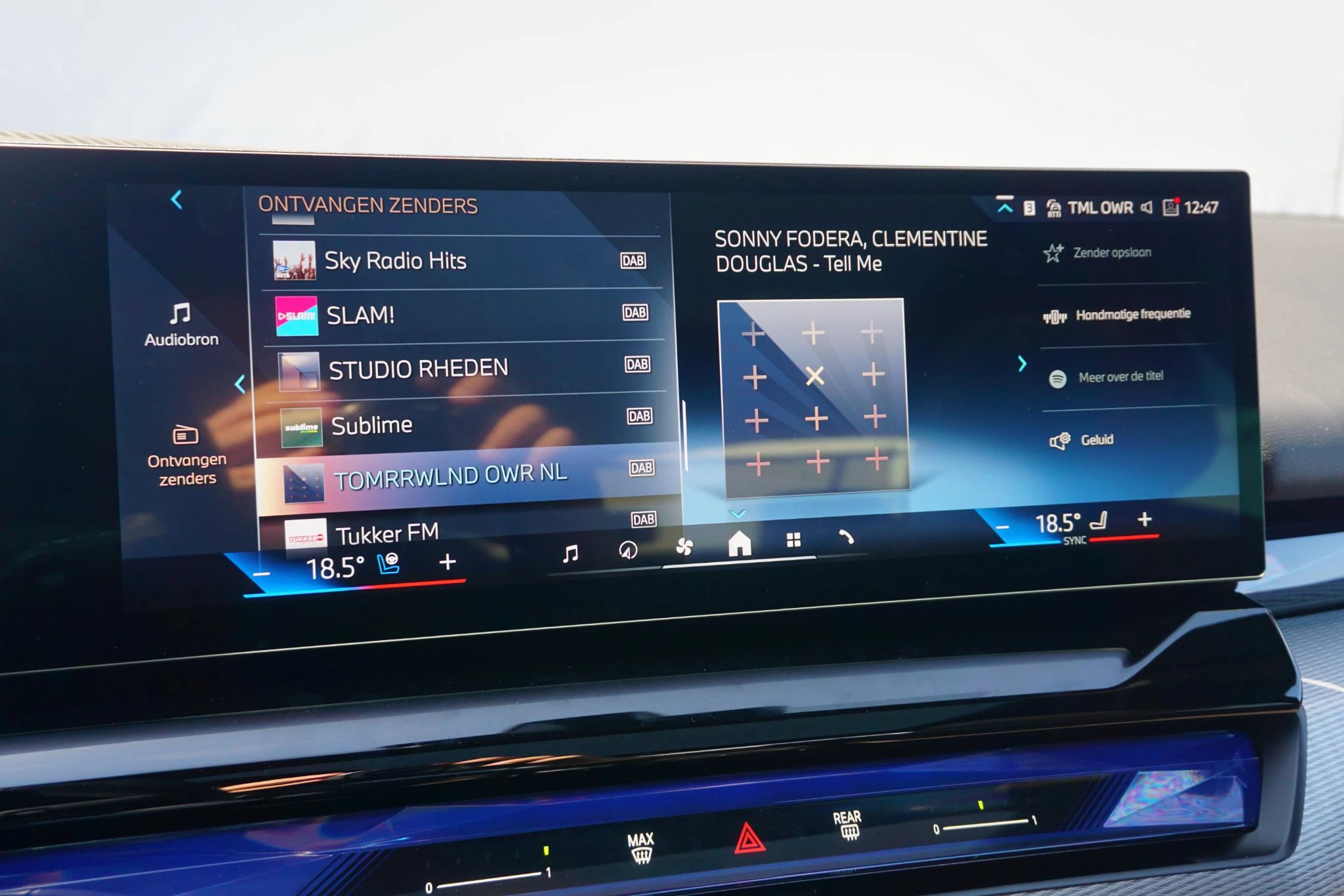 Hoofdafbeelding BMW i5