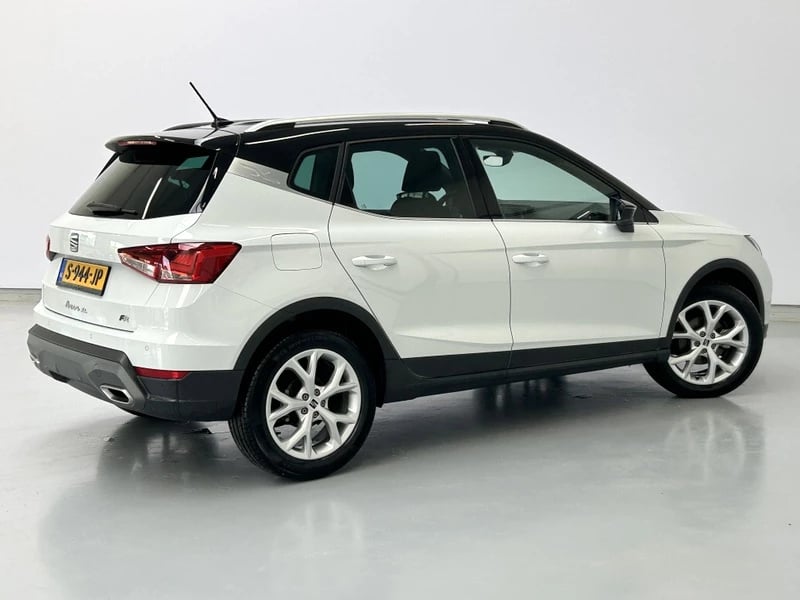 Hoofdafbeelding SEAT Arona