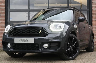 Hoofdafbeelding MINI Countryman Mini Mini Countryman 2.0 Cooper S E ALL4 BlackPack Pano Leder ´19