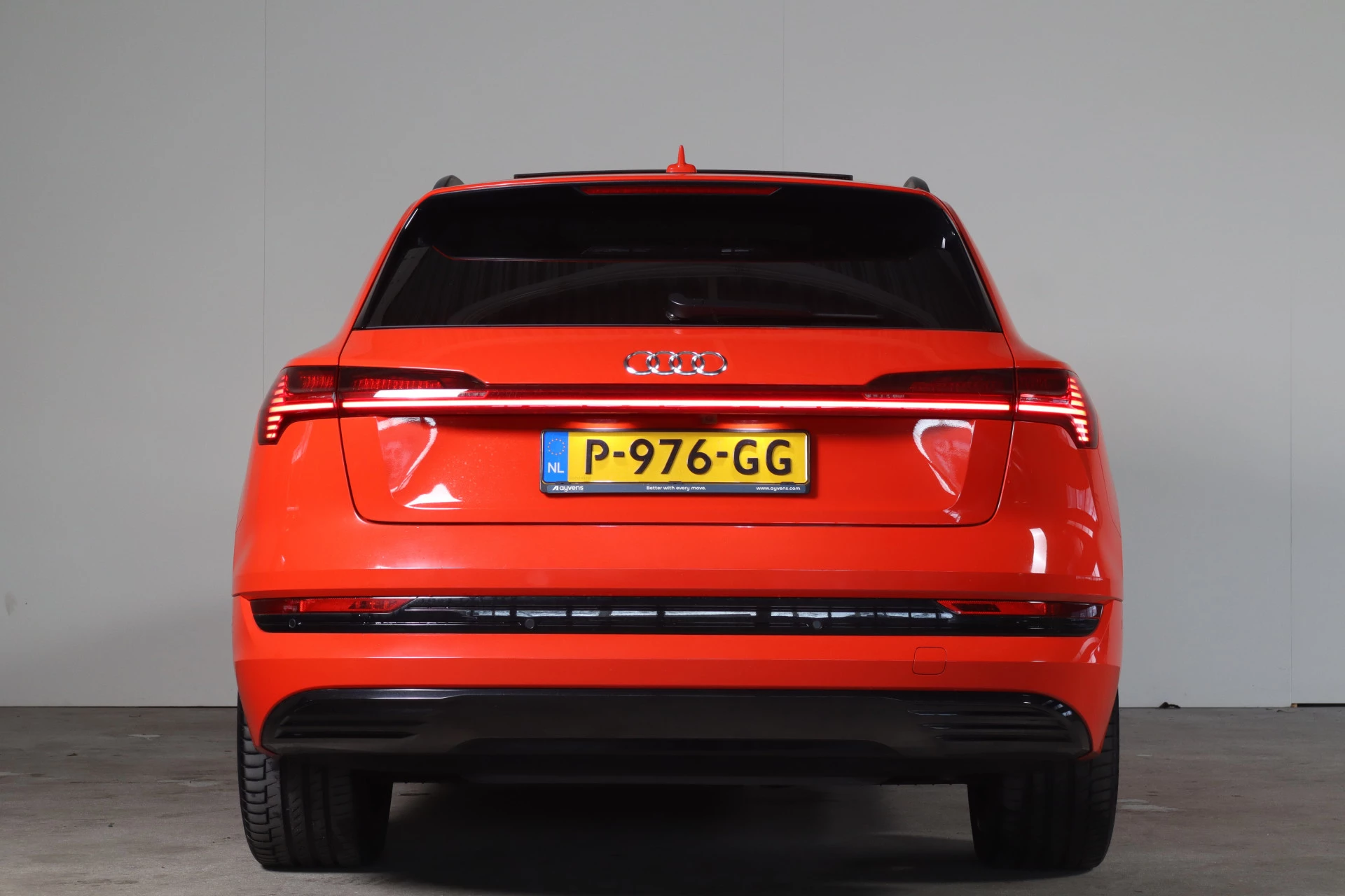 Hoofdafbeelding Audi e-tron