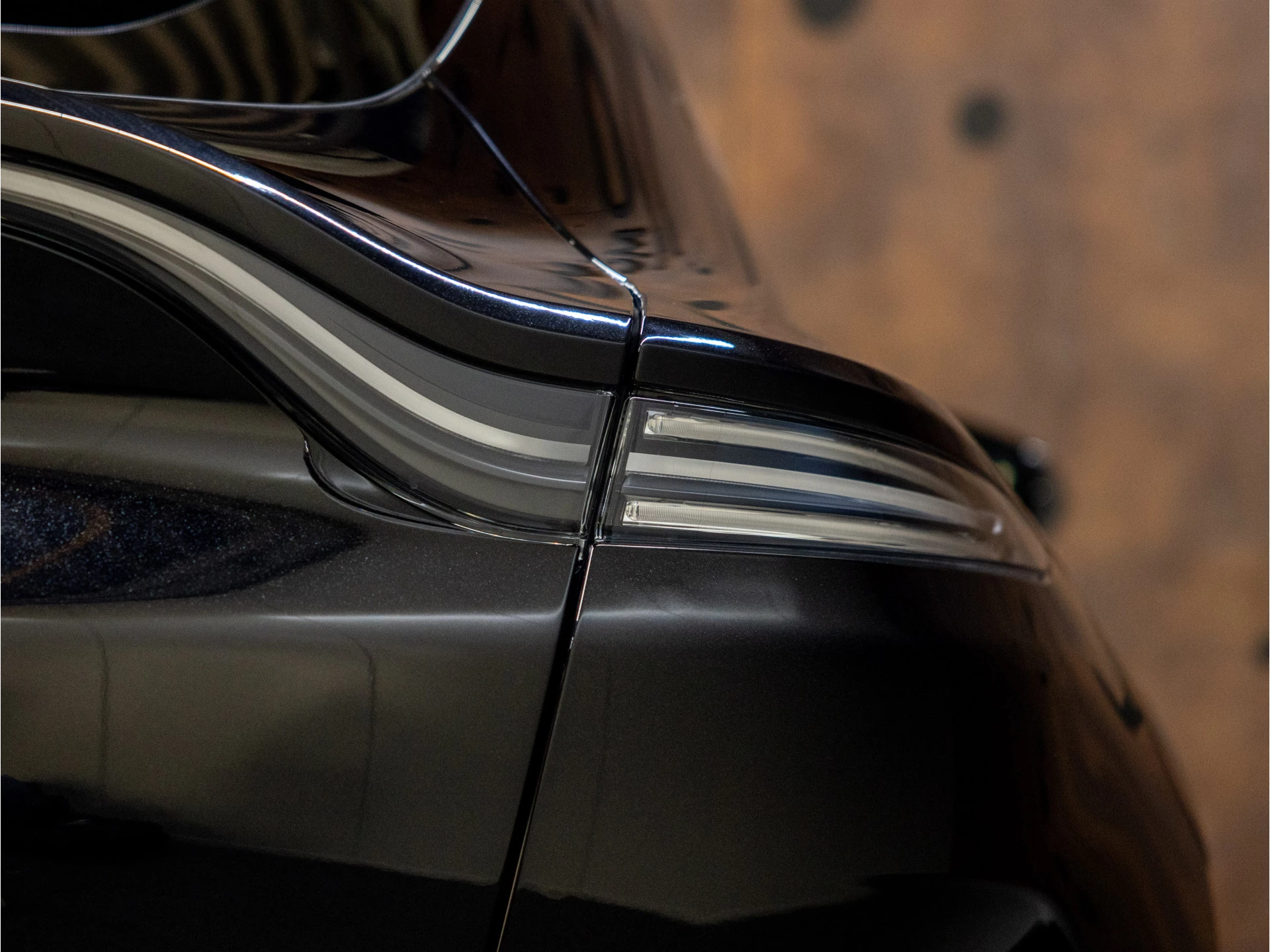 Hoofdafbeelding Aston Martin DBX