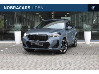 BMW X1 sDrive18i High Executive M Sport Automaat / Panoramadak / Trekhaak / Sportstoelen / Parking Assistant / M Adaptief onderstel / Comfort Access / Adaptieve LED