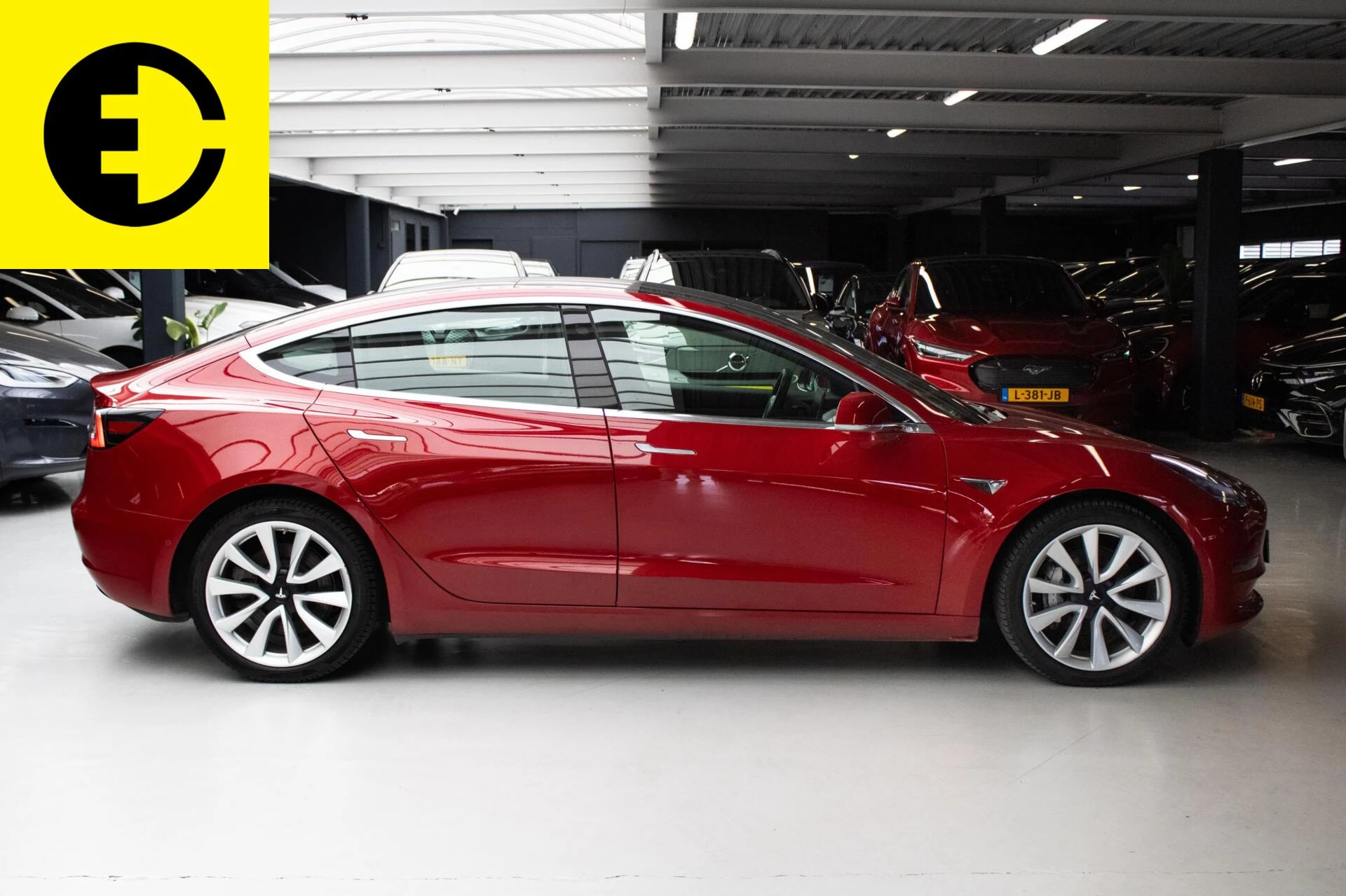 Hoofdafbeelding Tesla Model 3