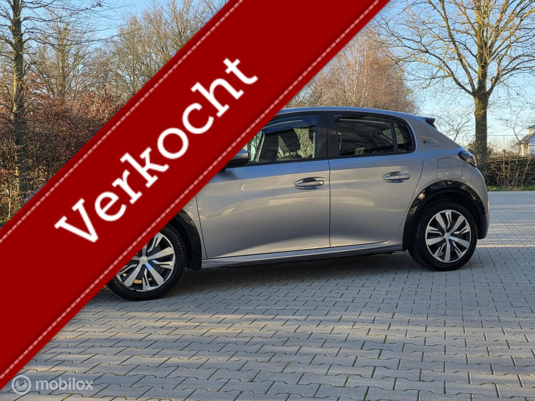 Hoofdafbeelding Peugeot e-208