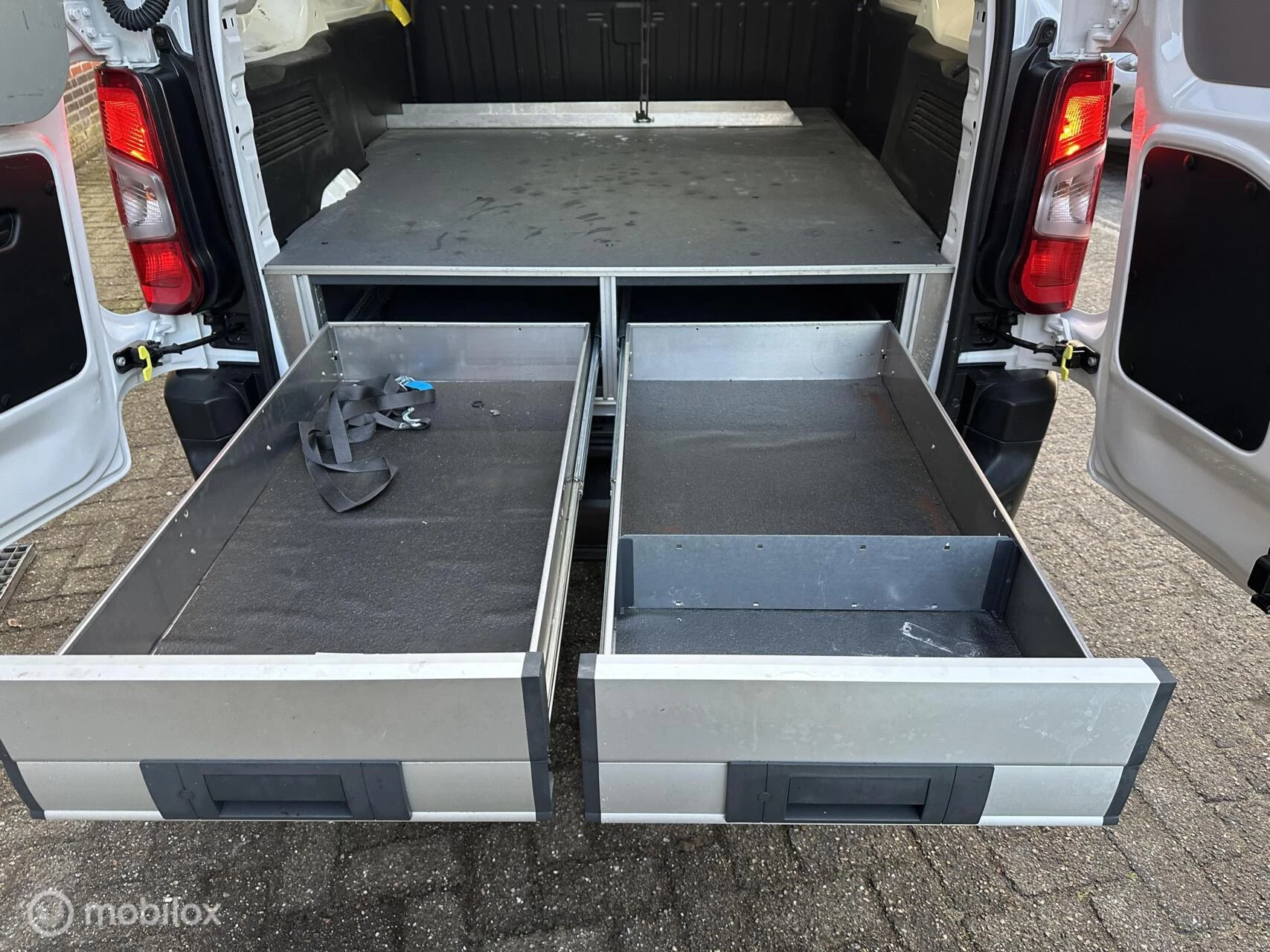 Hoofdafbeelding Citroën ë-Berlingo