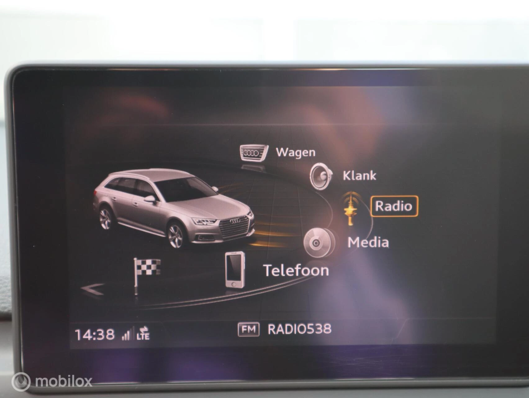 Hoofdafbeelding Audi A4