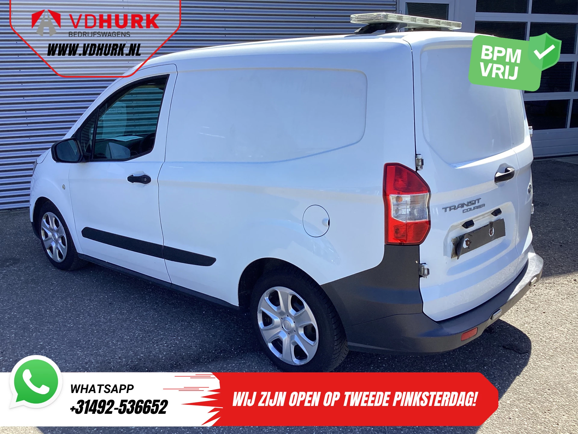 Hoofdafbeelding Ford Transit Courier