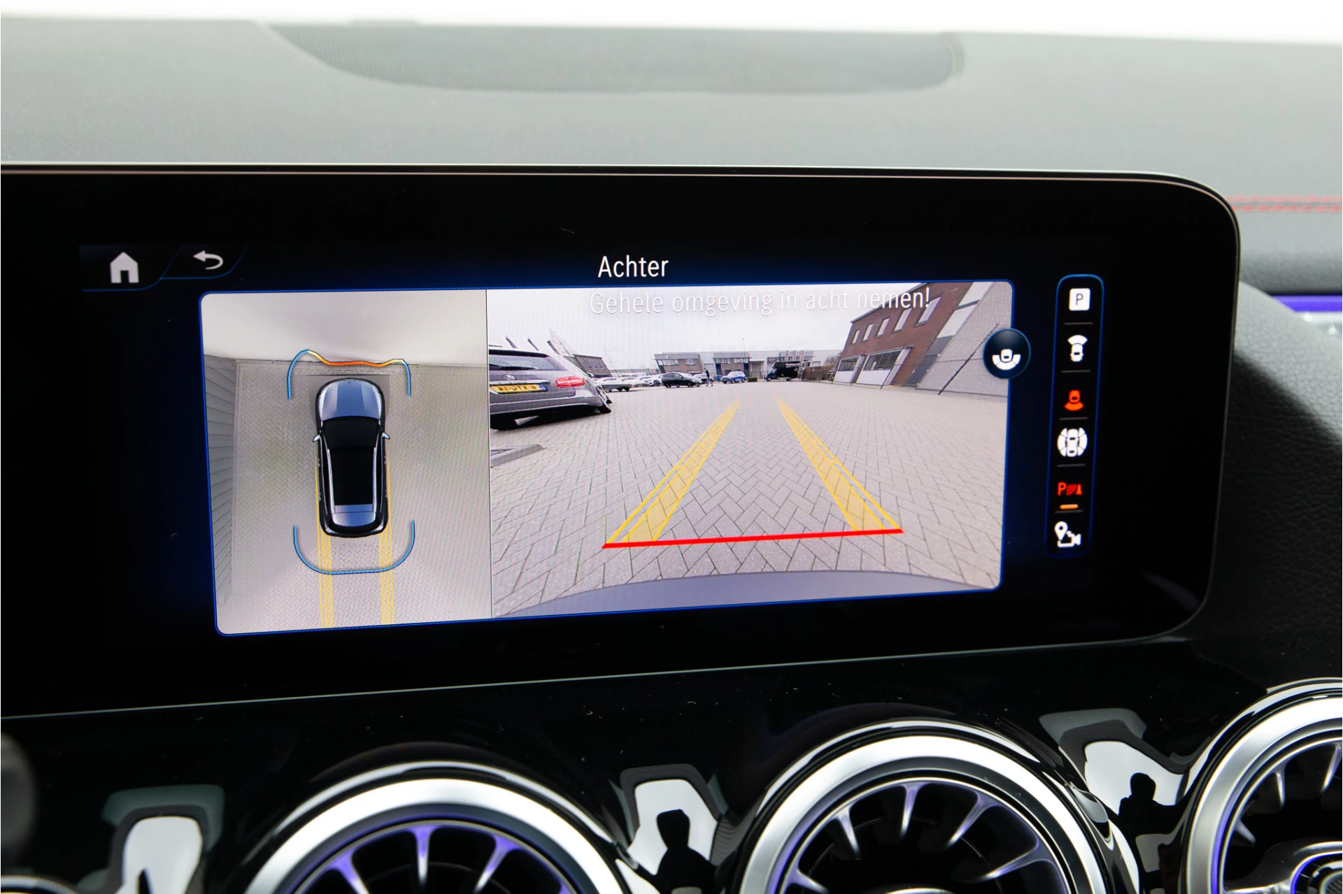 Hoofdafbeelding Mercedes-Benz EQA