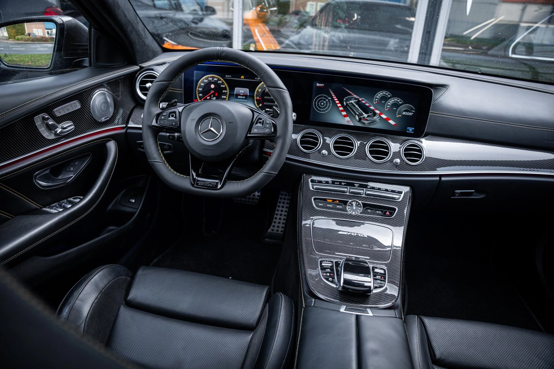 Hoofdafbeelding Mercedes-Benz E-Klasse