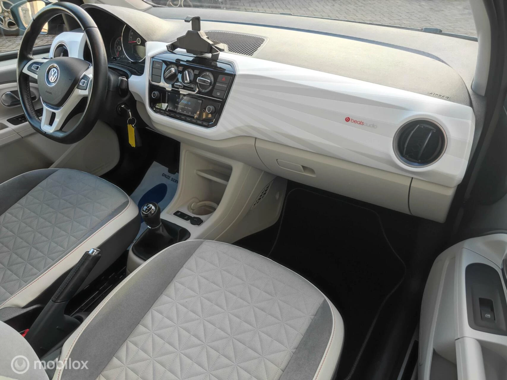 Hoofdafbeelding Volkswagen up!