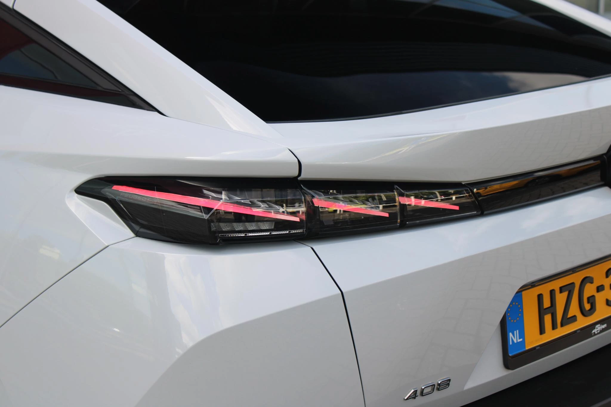 Hoofdafbeelding Peugeot 408