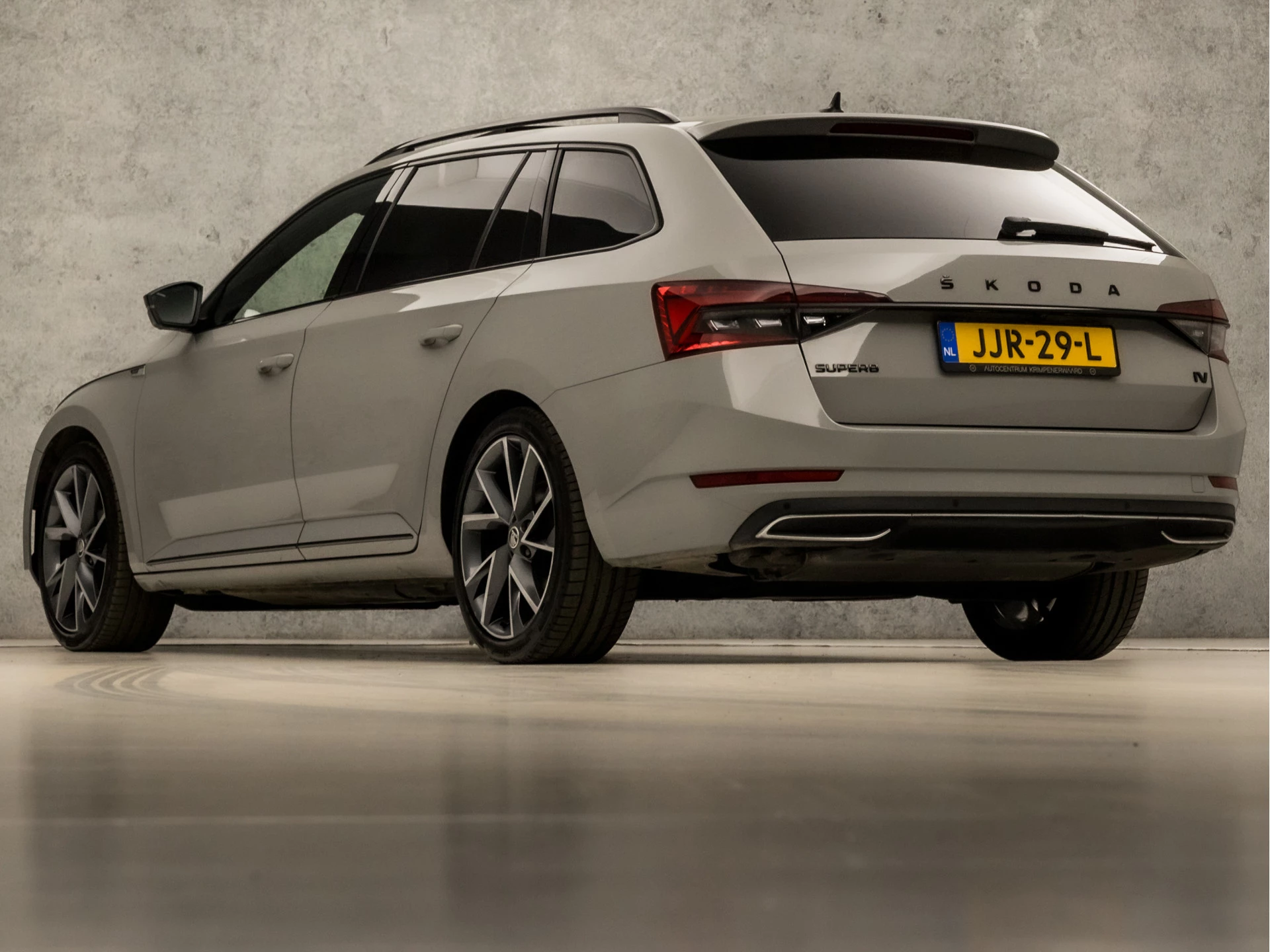 Hoofdafbeelding Škoda Superb