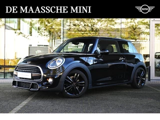 MINI Cooper Hatchback JCW / Apple CarPlay / Comfortstoelen / Cruise Control / Union Jack / Airconditioning / 17" LMV