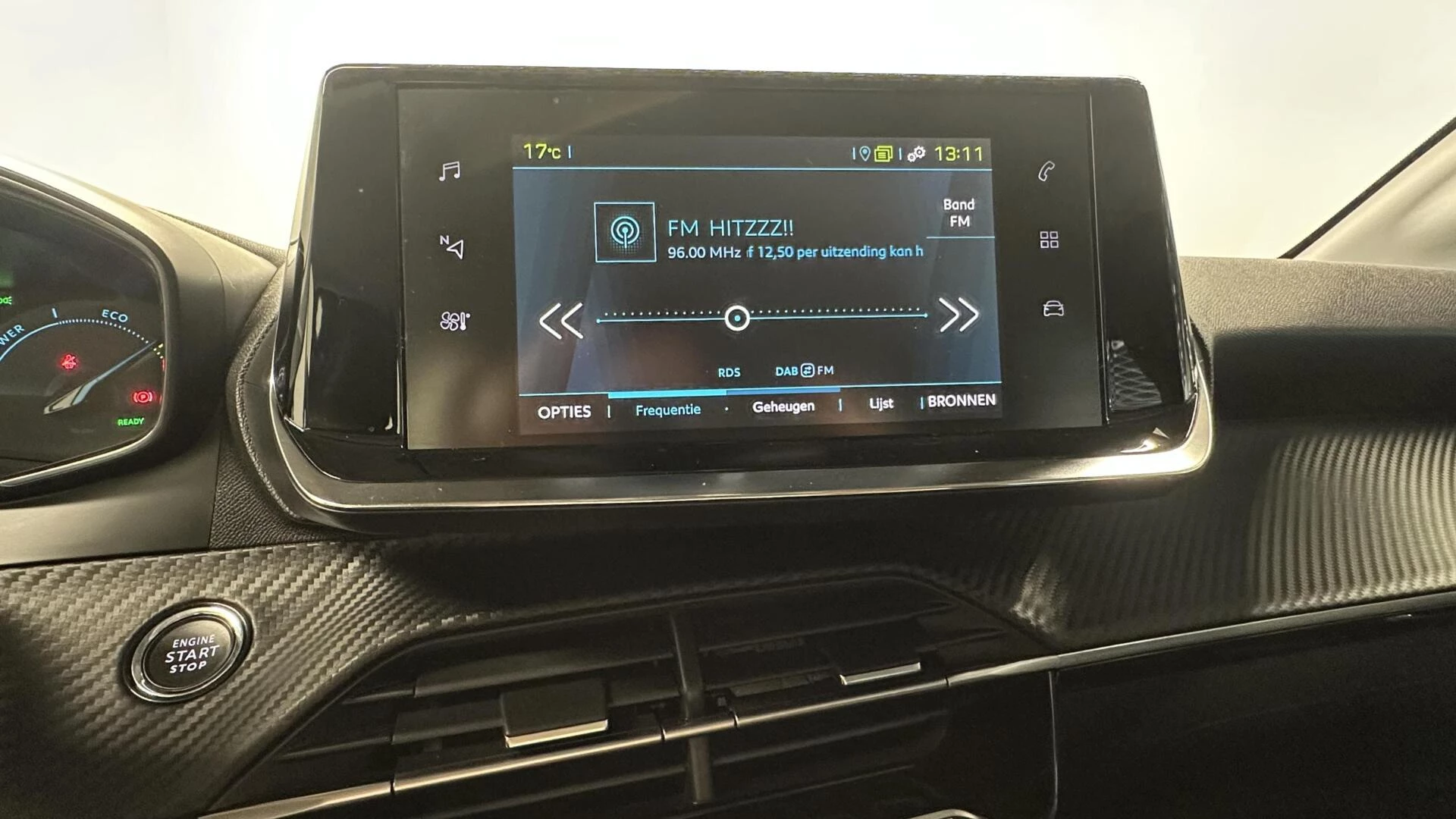 Hoofdafbeelding Peugeot e-208