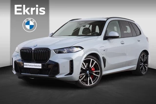 BMW X5 xDrive50e / Sport Pakket Pro / Pano Dak / Harman Kardon / Stoelverwarming Voor & Achter / Individual Dashboard Leder  / 22'' LM /