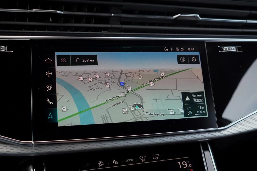 Hoofdafbeelding Audi Q8