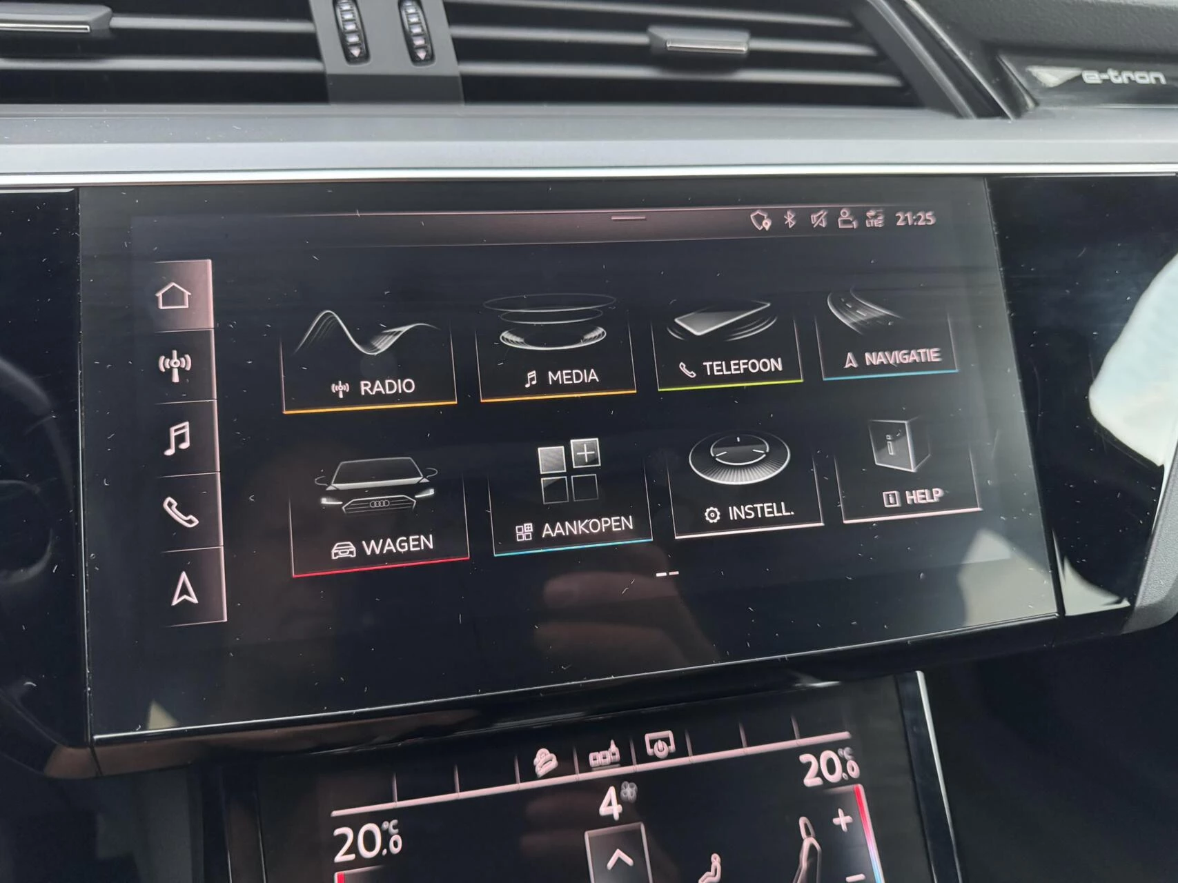 Hoofdafbeelding Audi e-tron