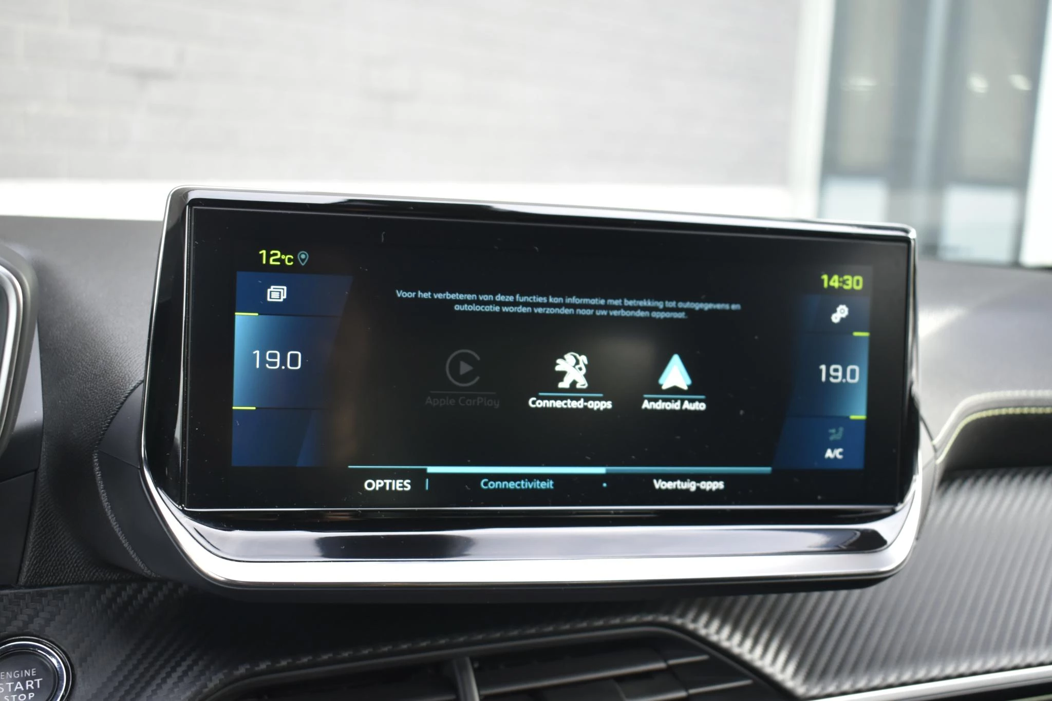 Hoofdafbeelding Peugeot e-208