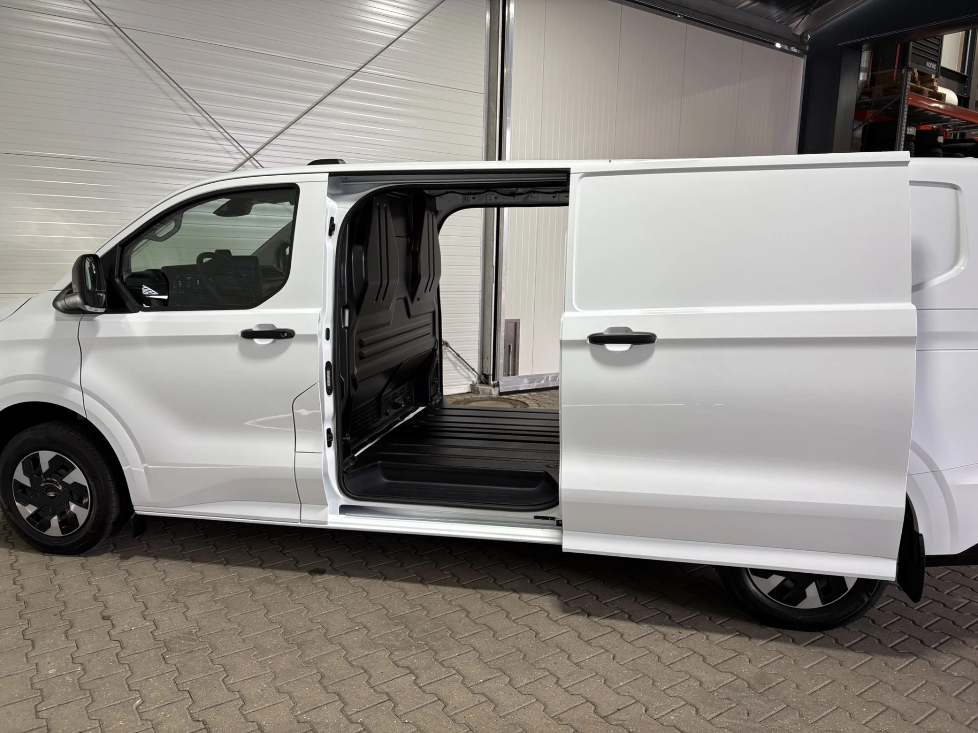 Hoofdafbeelding Ford E-Transit