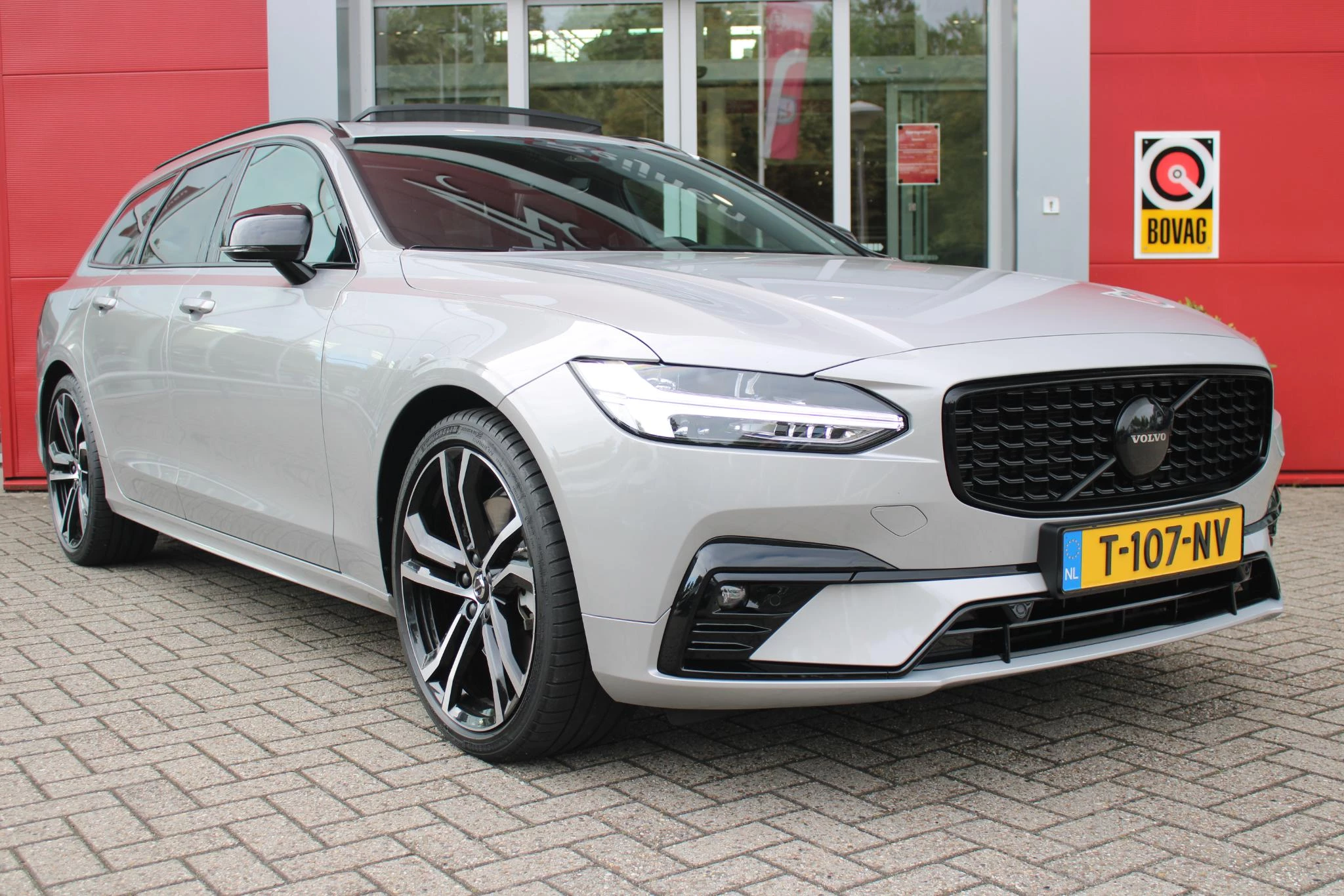 Hoofdafbeelding Volvo V90