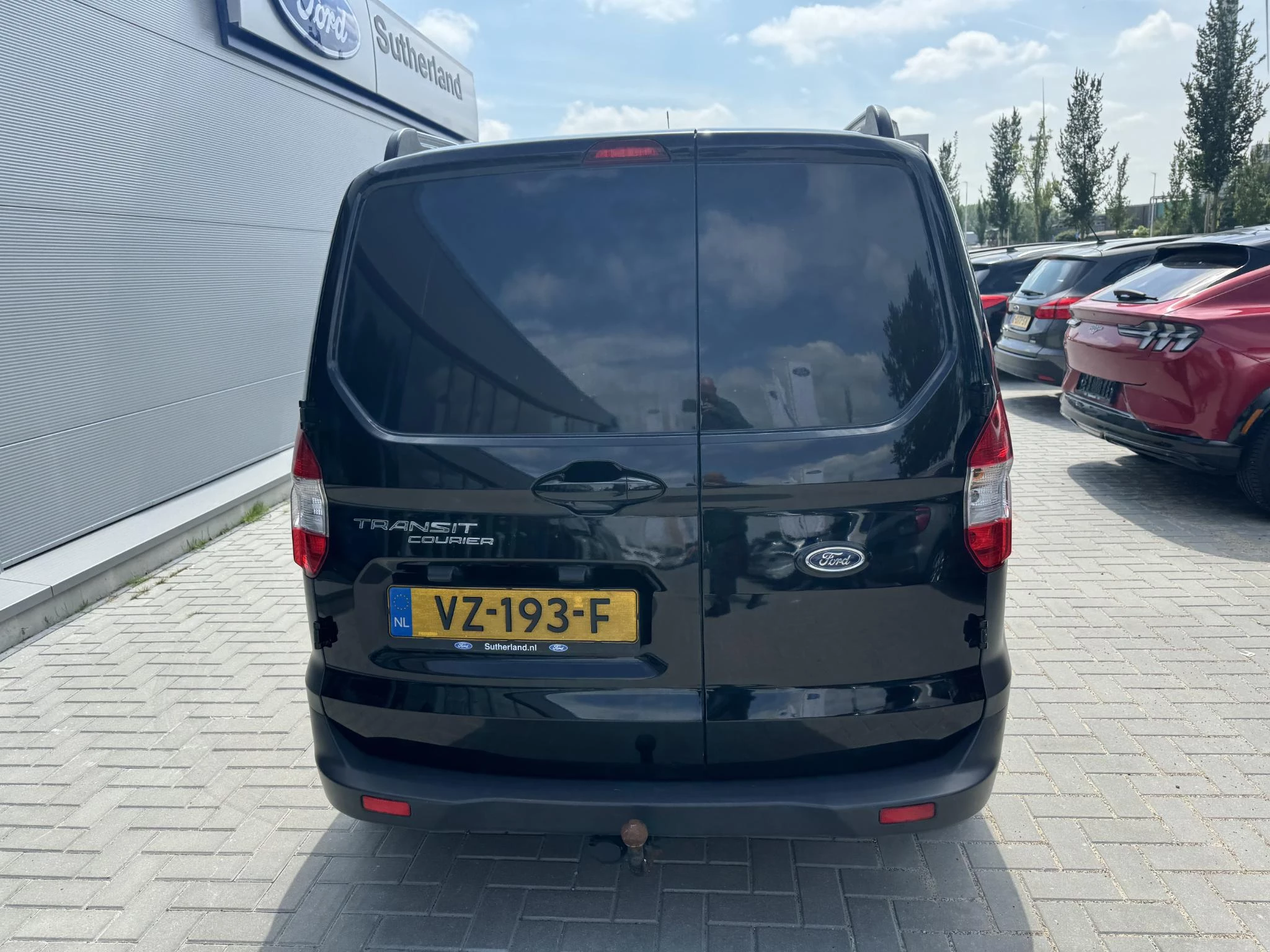 Hoofdafbeelding Ford Transit Courier