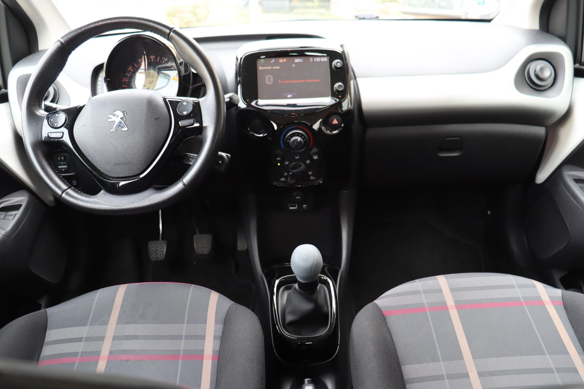 Hoofdafbeelding Peugeot 108