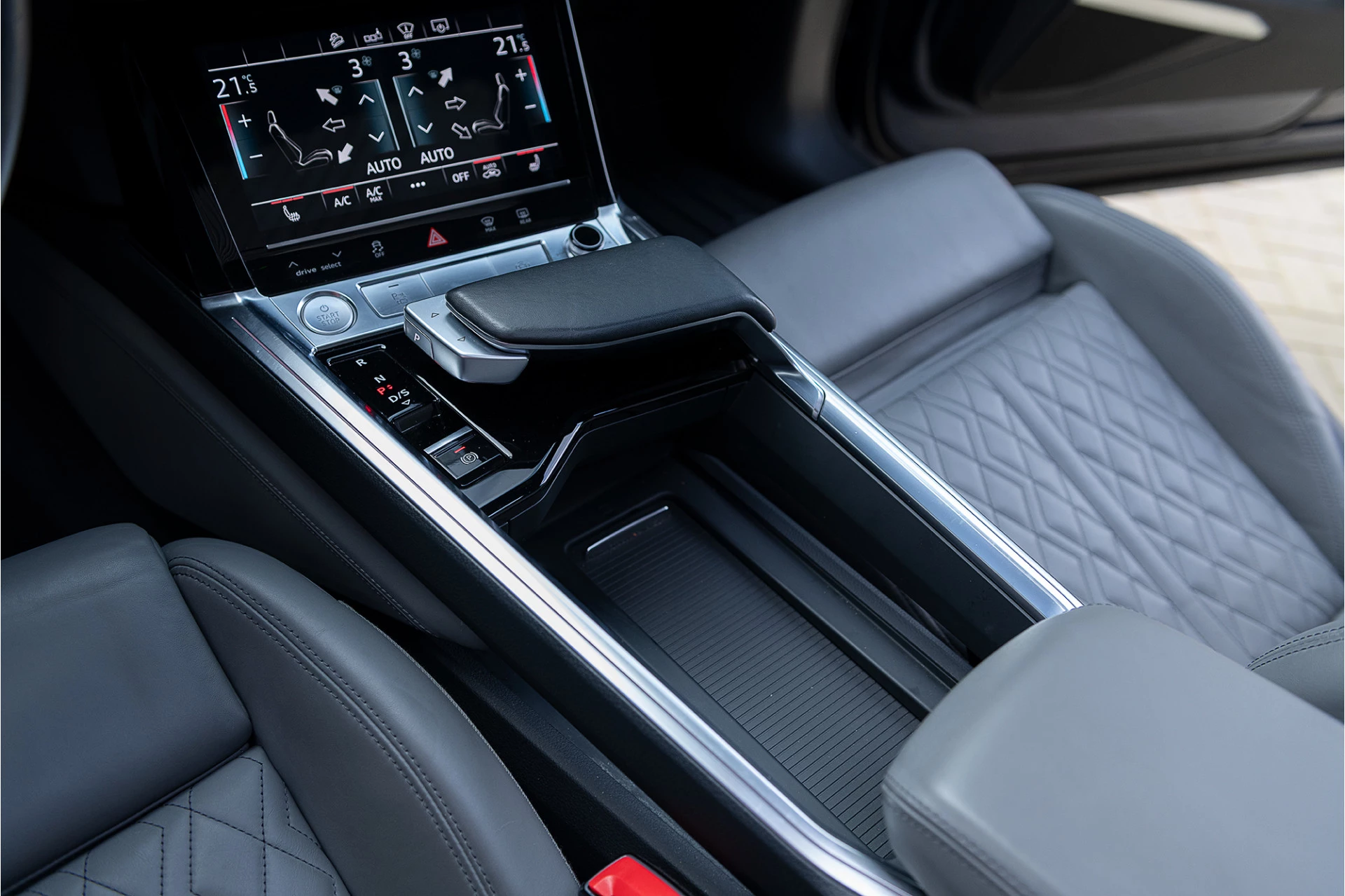 Hoofdafbeelding Audi e-tron