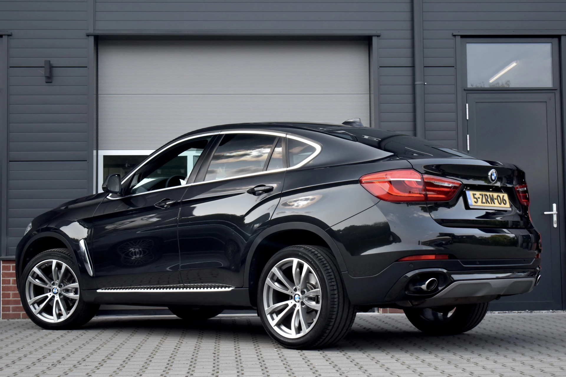 Hoofdafbeelding BMW X6