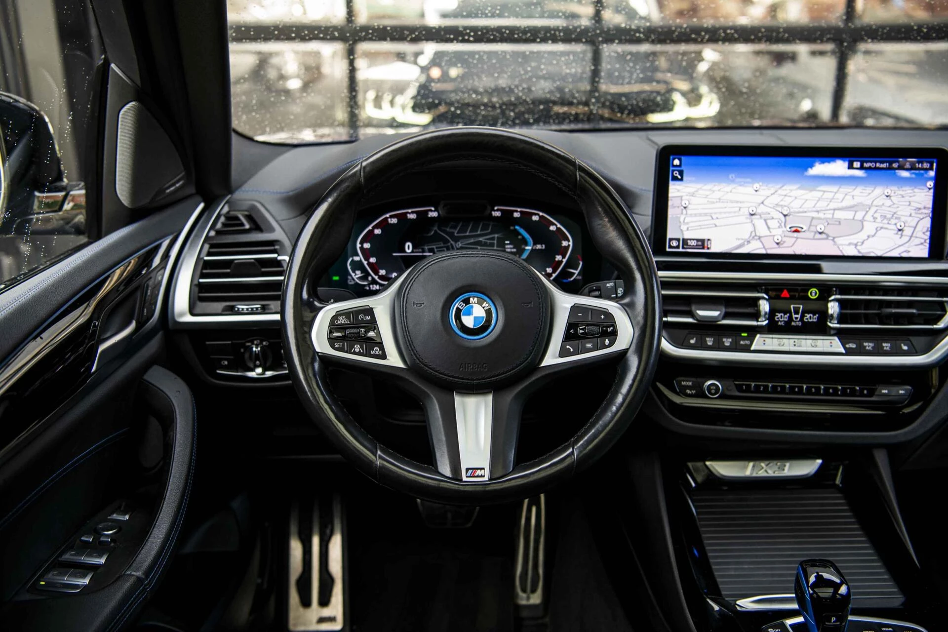 Hoofdafbeelding BMW iX3