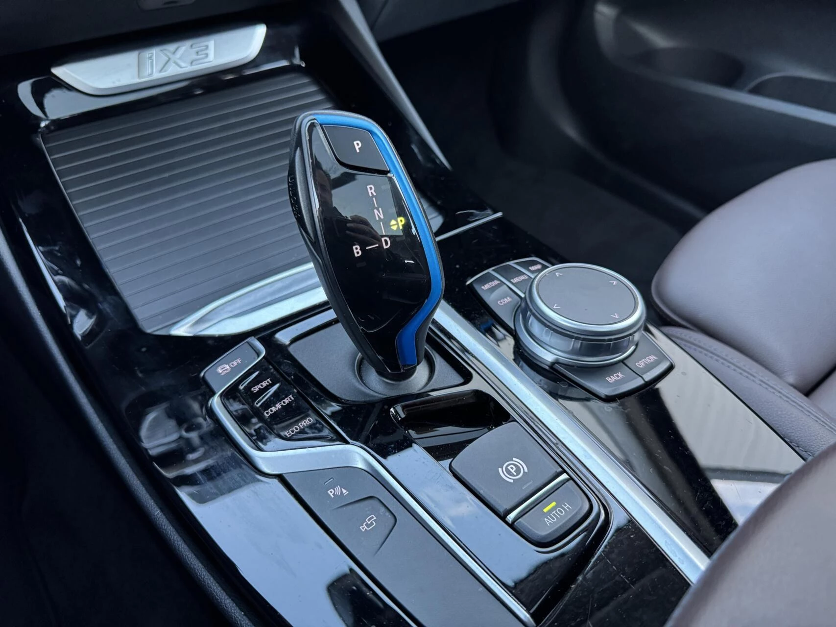 Hoofdafbeelding BMW iX3