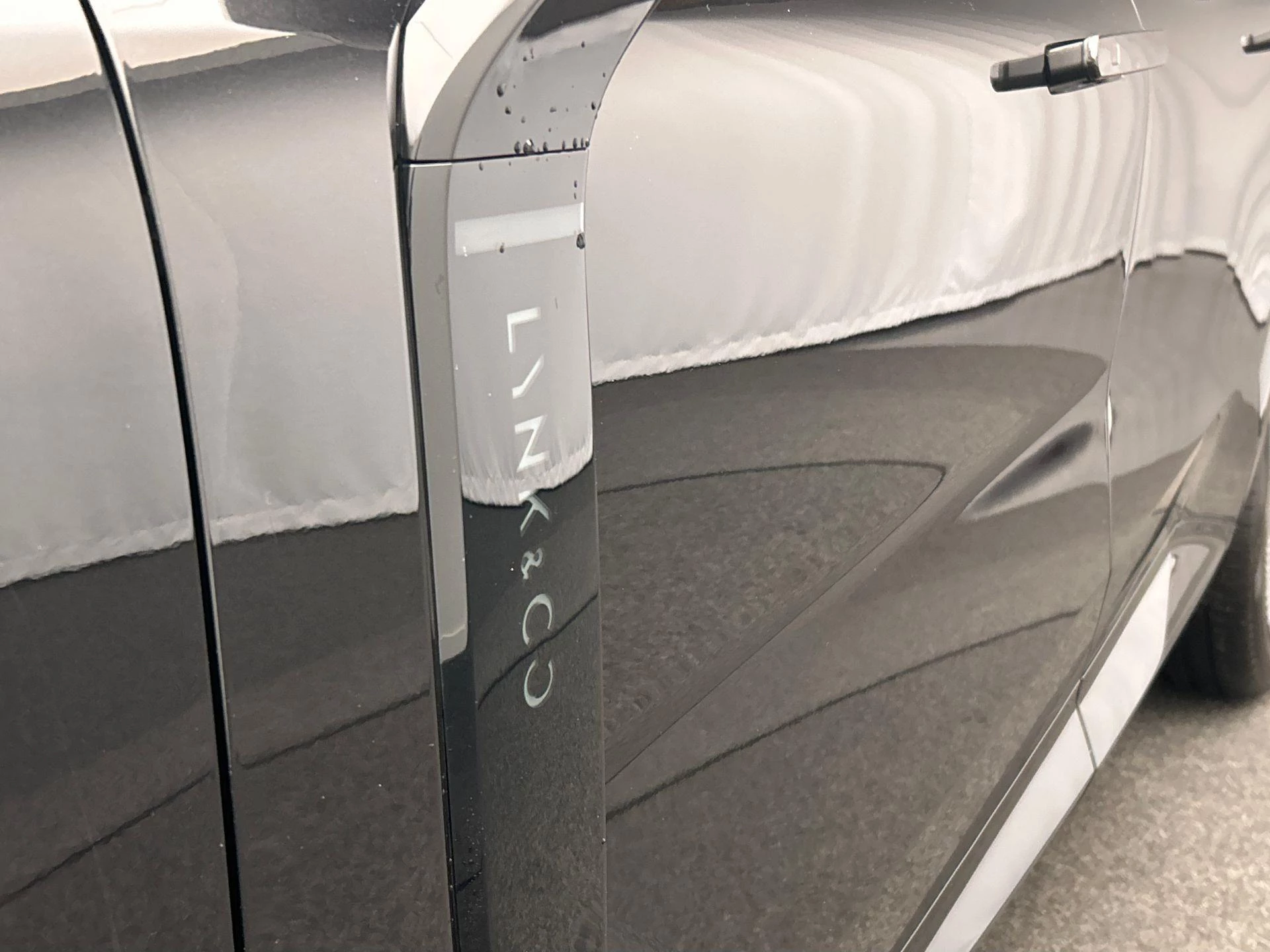 Hoofdafbeelding Lynk & Co 08