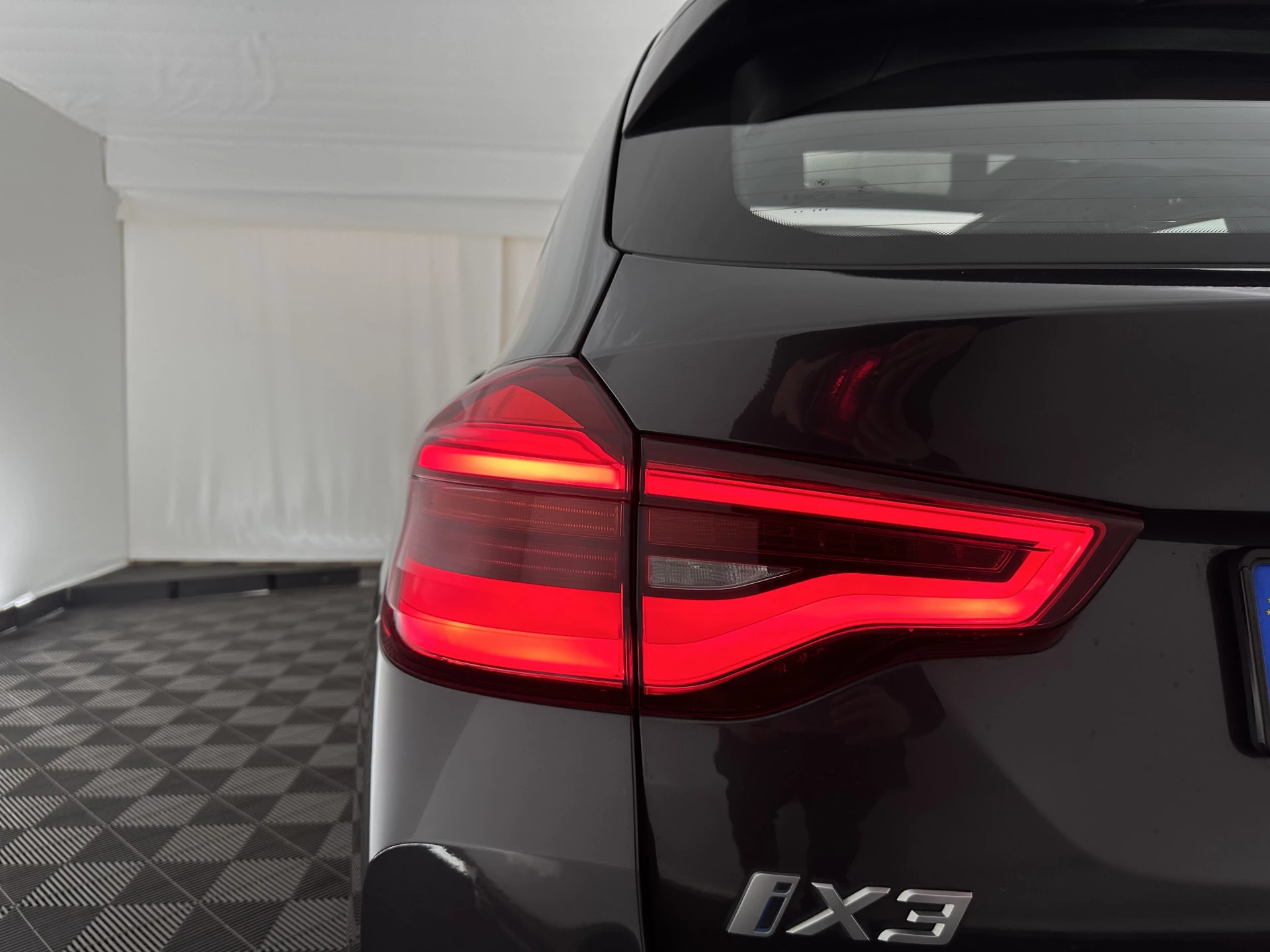 Hoofdafbeelding BMW iX3