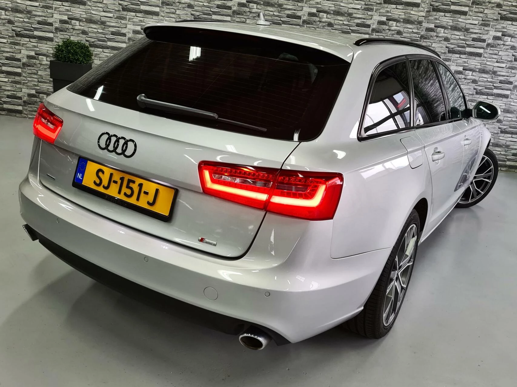 Hoofdafbeelding Audi A6