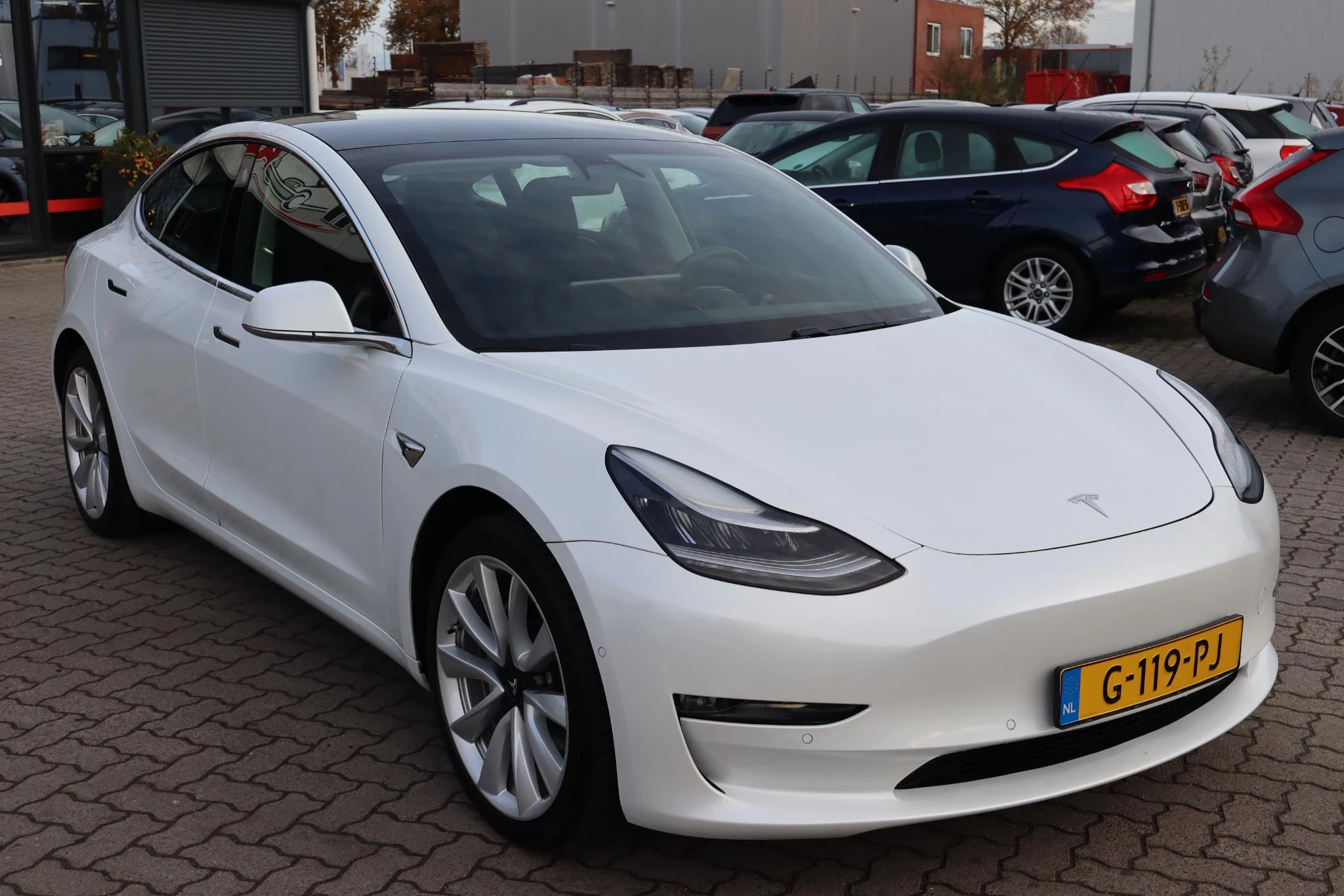 Hoofdafbeelding Tesla Model 3