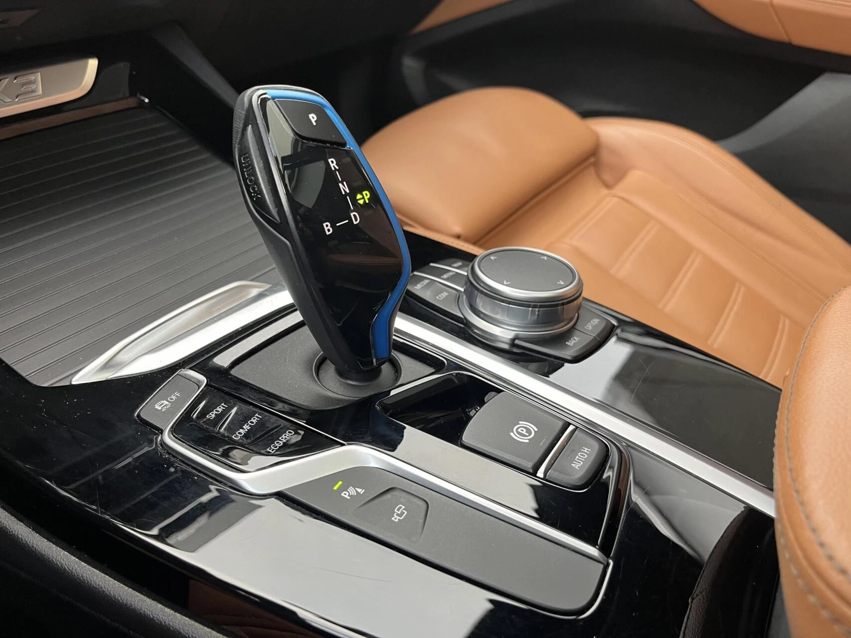 Hoofdafbeelding BMW iX3