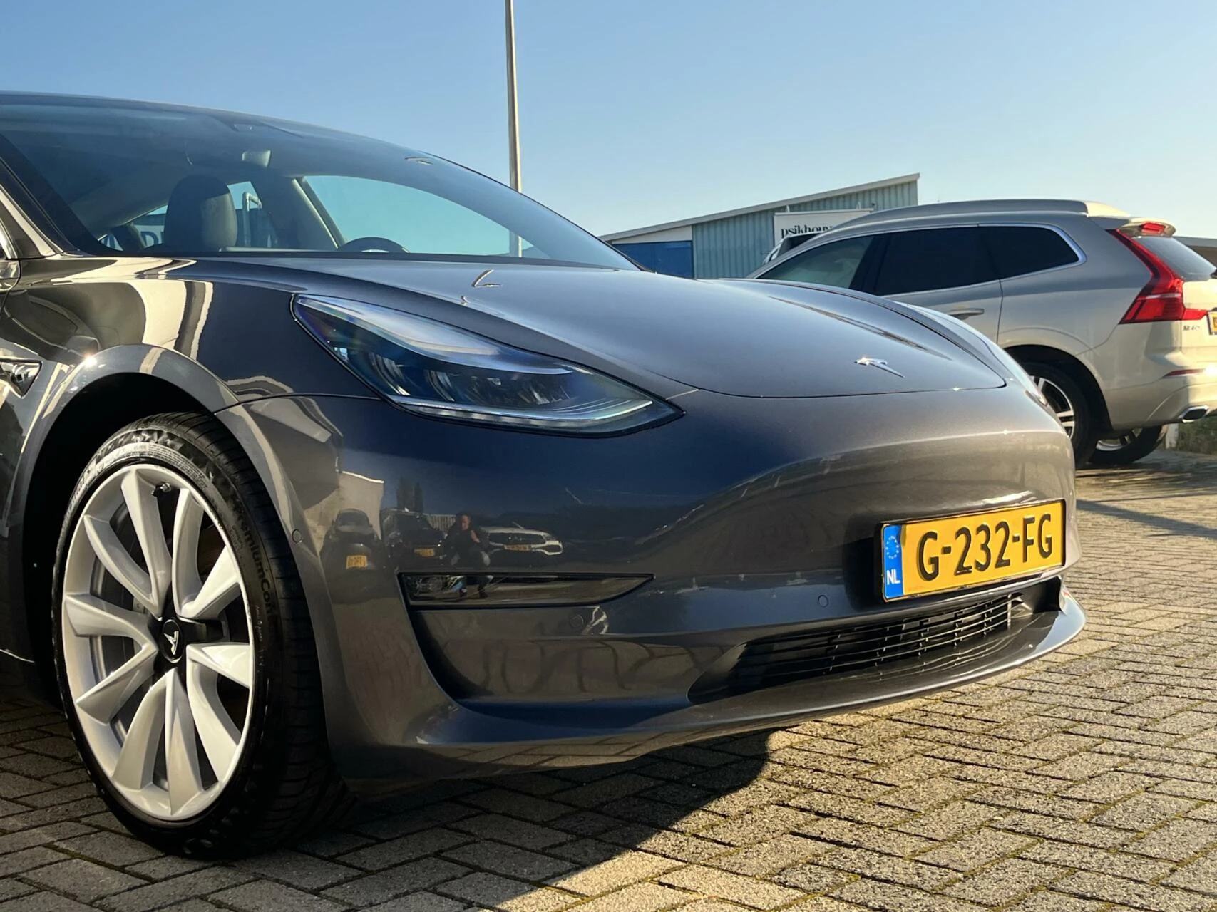 Hoofdafbeelding Tesla Model 3