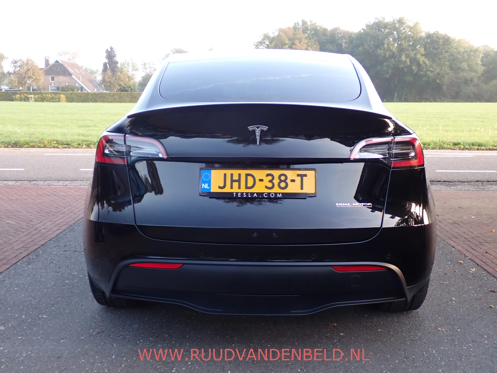 Hoofdafbeelding Tesla Model Y
