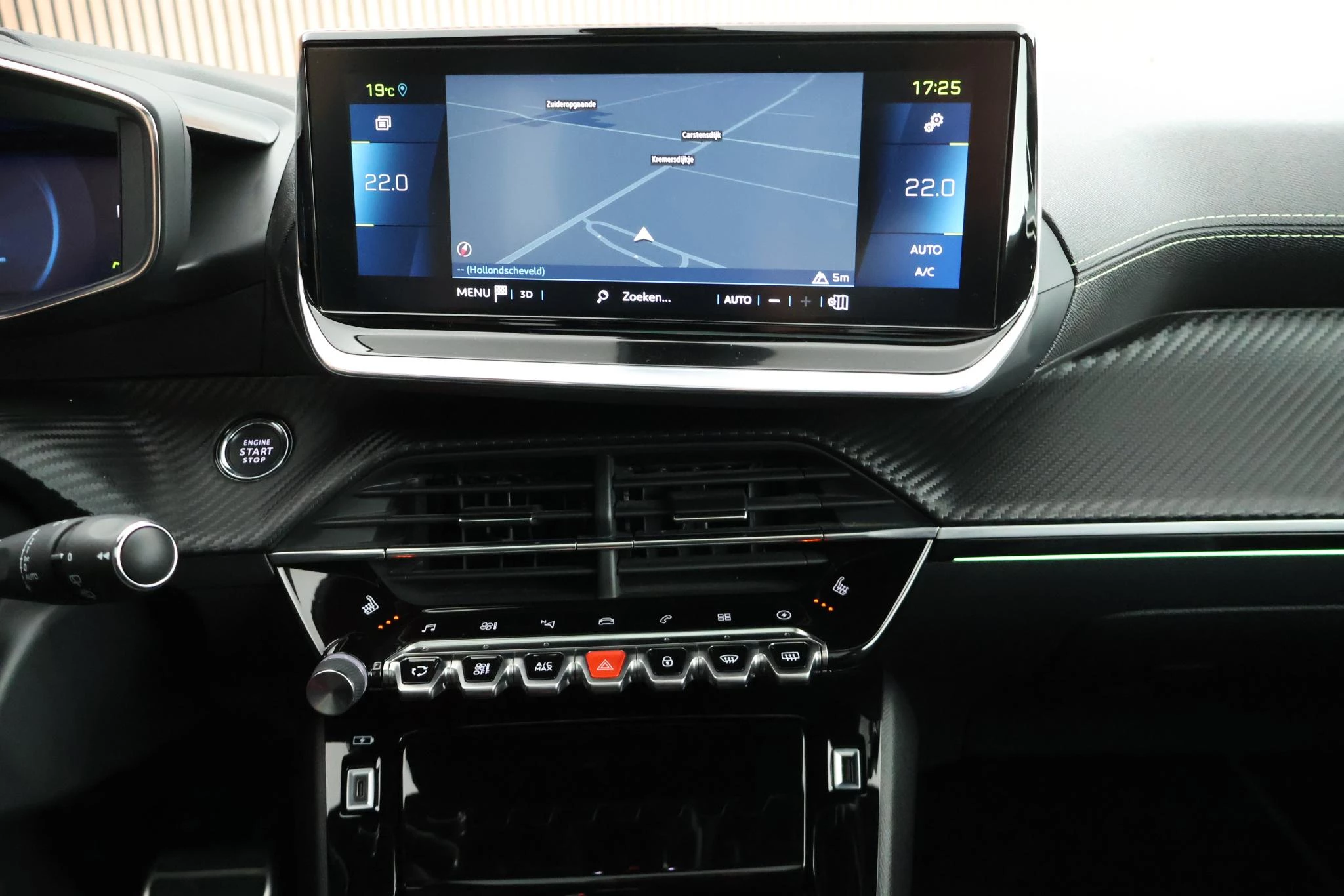Hoofdafbeelding Peugeot e-208