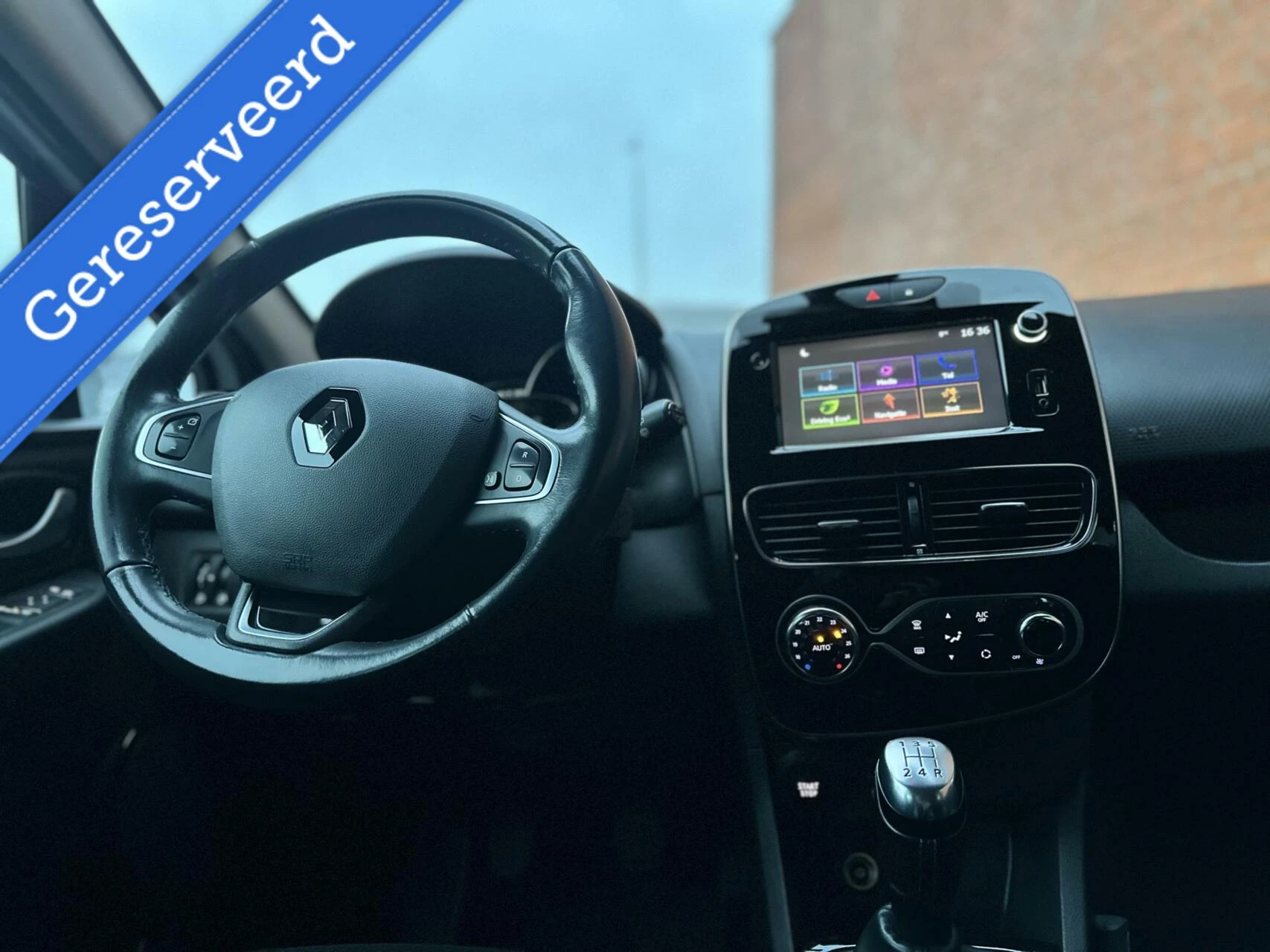 Hoofdafbeelding Renault Clio