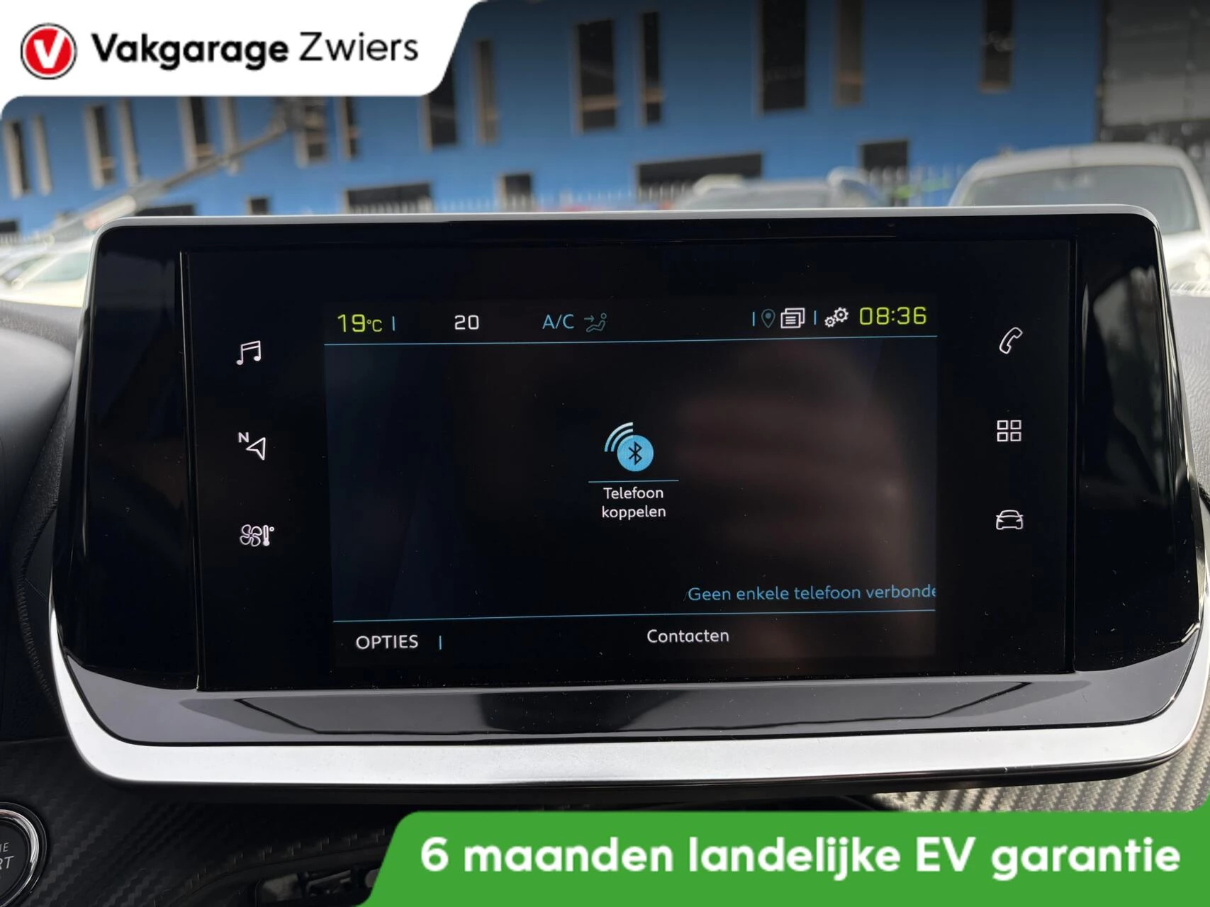 Hoofdafbeelding Peugeot e-208