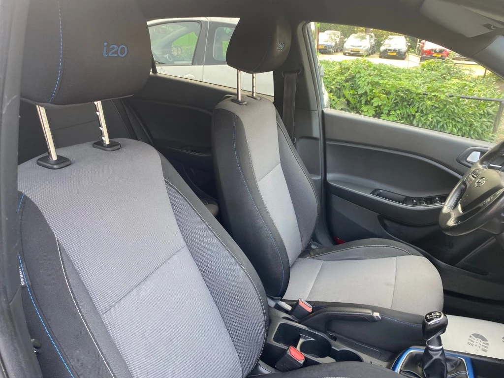 Hoofdafbeelding Hyundai i20