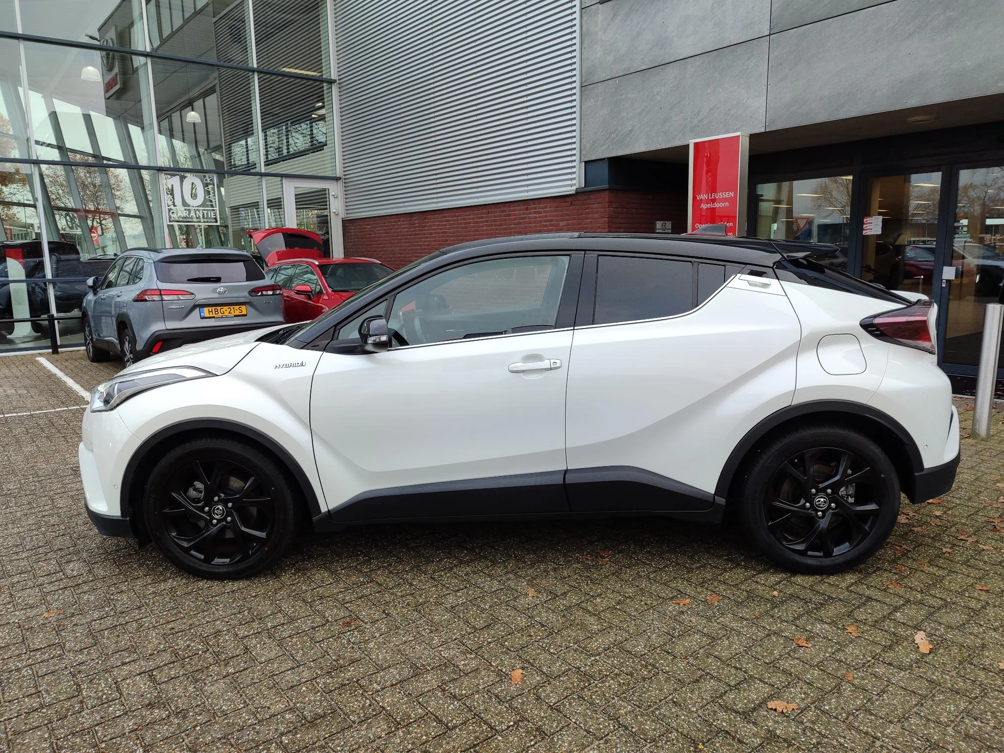 Hoofdafbeelding Toyota C-HR