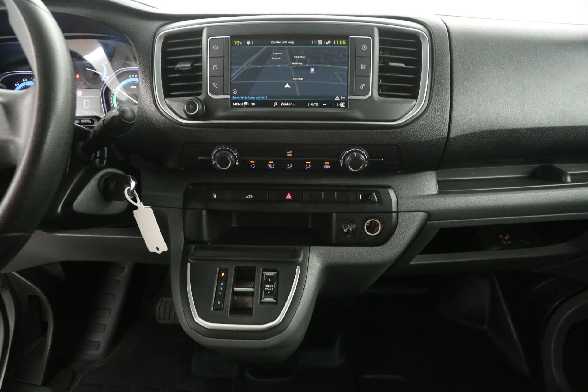 Hoofdafbeelding Peugeot e-Expert