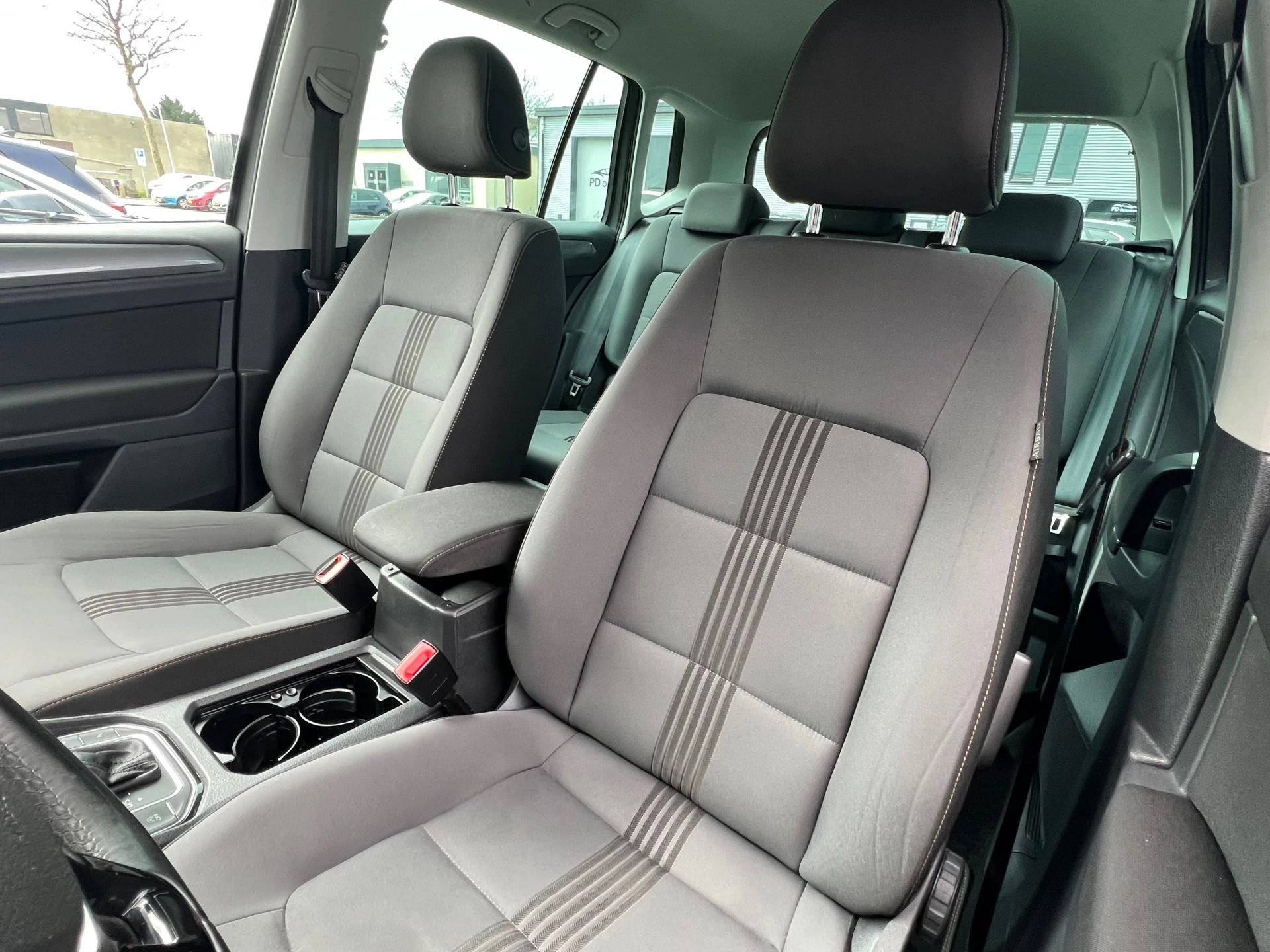 Hoofdafbeelding Volkswagen Golf Sportsvan